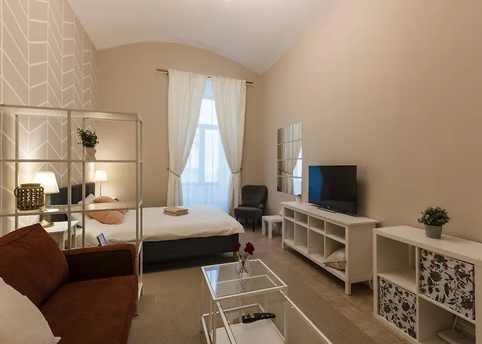 Comfy In Old Town Apartment *